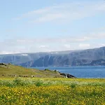 Kongsfjord Holiday Home Semesterbostad *