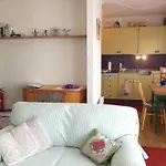 Semesterbostad Kongsfjord Holiday Home *