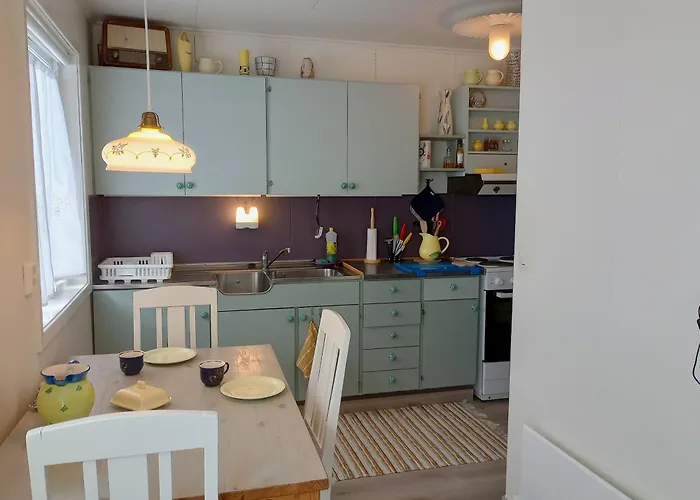 Kongsfjord Holiday Home *