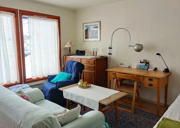 Kongsfjord Holiday Home *